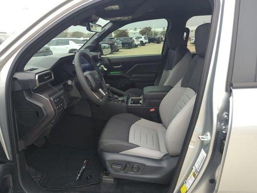 2026 Toyota Tacoma Hybrid TRD Off Road