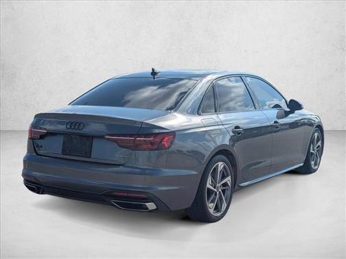 2022 Audi A4 45 S line Premium Plus