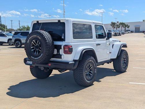 Bright White Clearcoat 2025 Jeep Wrangler Rubicon