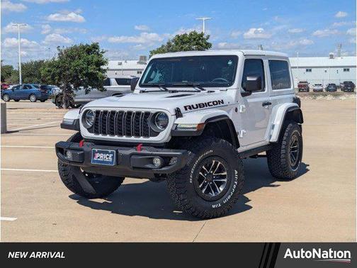 Bright White Clearcoat 2025 Jeep Wrangler Rubicon