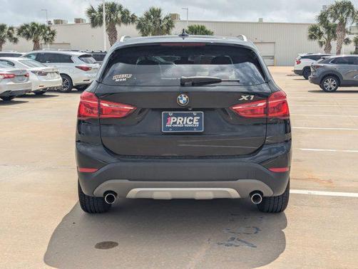 Jet Black 2018 BMW X1 sDrive28i