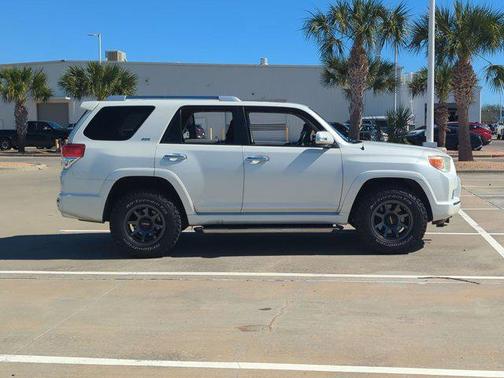 2011 Toyota 4Runner SR5