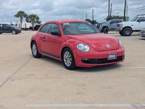 Tornado Red 2015 Volkswagen Beetle 1.8T