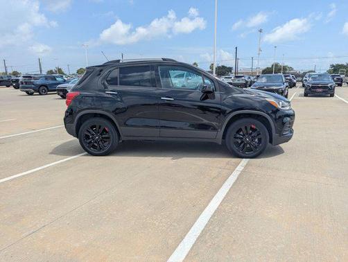 Mosaic Black Metallic 2018 Chevrolet Trax LT