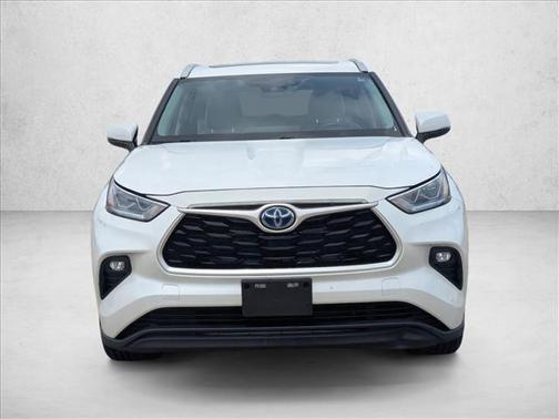 2023 Toyota Highlander Hybrid XLE