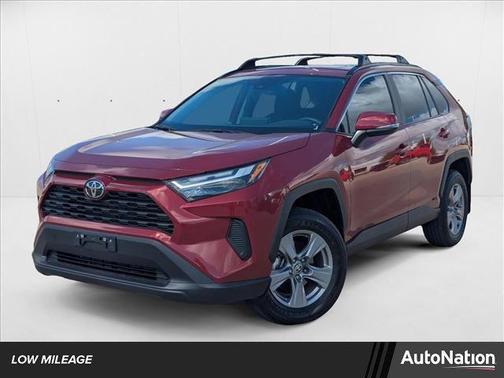2025 Toyota RAV4 Hybrid XLE
