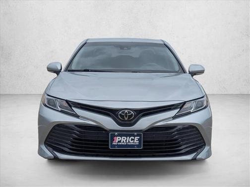 Celestial Silver Metallic 2018 Toyota Camry LE