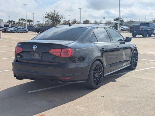 2018 Volkswagen Jetta 2.0T GLI
