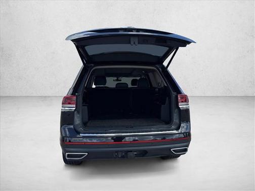 2023 Volkswagen Atlas 3.6L SE w/Technology