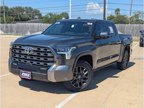 2025 Toyota Tundra Platinum