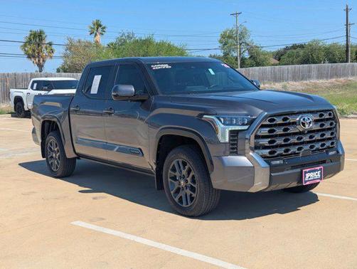 2025 Toyota Tundra Platinum