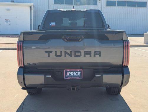 2025 Toyota Tundra Platinum