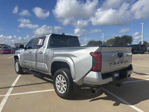 2024 Toyota Tacoma SR5