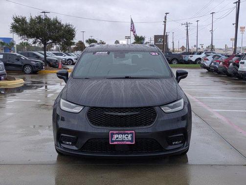 2021 Chrysler Pacifica Touring