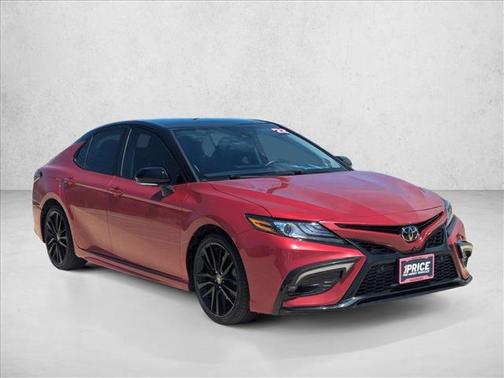 Supersonic Red/Midnight Black Metallic 2022 Toyota Camry XSE