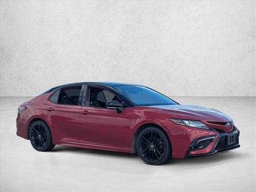 Supersonic Red/Midnight Black Metallic 2022 Toyota Camry XSE