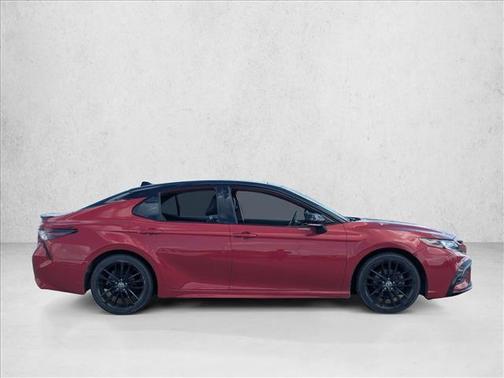 Supersonic Red/Midnight Black Metallic 2022 Toyota Camry XSE