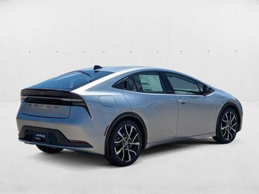 Cutting Edge 2026 Toyota Prius Plug-In Hybrid XSE