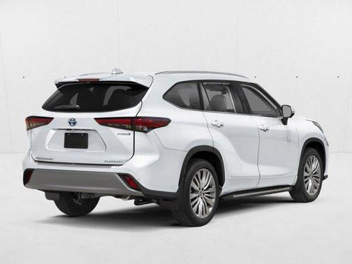 Wind Chill Pearl 2026 Toyota Highlander Hybrid Platinum