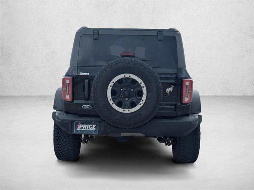 Shadow Black 2024 Ford Bronco Badlands