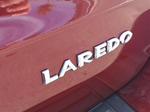 2022 Jeep Grand Cherokee Laredo
