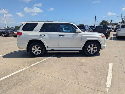 Blizzard Pearl 2011 Toyota 4Runner SR5
