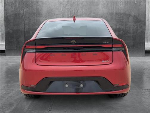 2024 Toyota Prius XLE