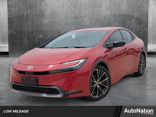 2024 Toyota Prius XLE