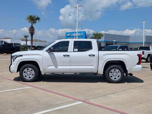 2026 Toyota Tundra SR