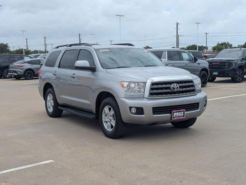 Silver Sky Metallic 2017 Toyota Sequoia SR5