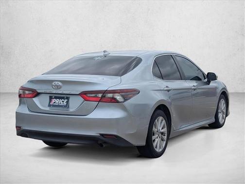 Celestial Silver Metallic 2022 Toyota Camry LE