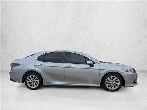 Celestial Silver Metallic 2022 Toyota Camry LE