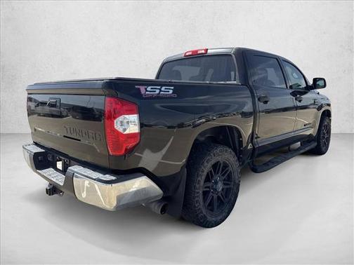 Black 2017 Toyota Tundra SR5