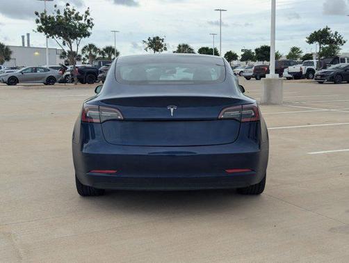 Deep Blue Metallic 2023 Tesla Model 3 Standard Range