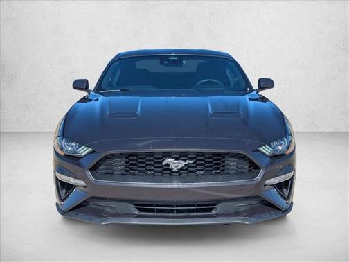 2022 Ford Mustang EcoBoost