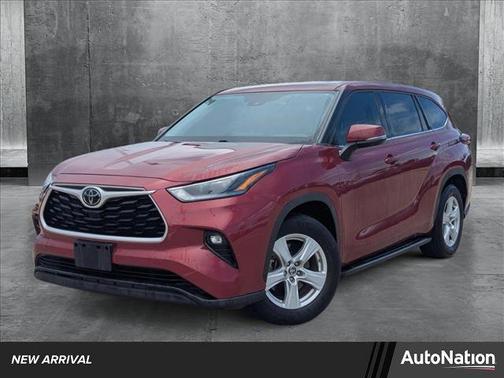 2021 Toyota Highlander LE