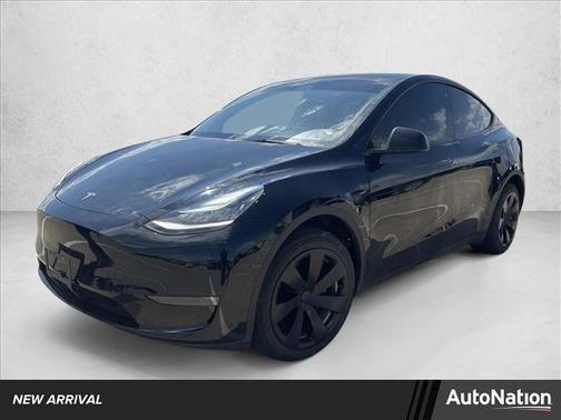 2022 Tesla Model Y Long Range Dual Motor All-Wheel Drive
