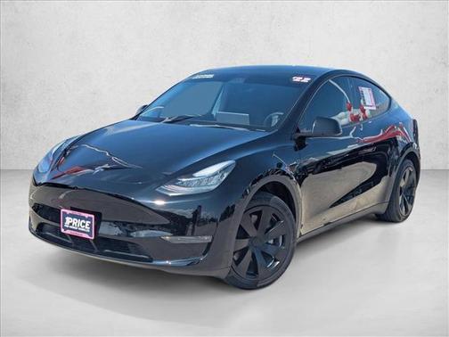 2022 Tesla Model Y Long Range Dual Motor All-Wheel Drive