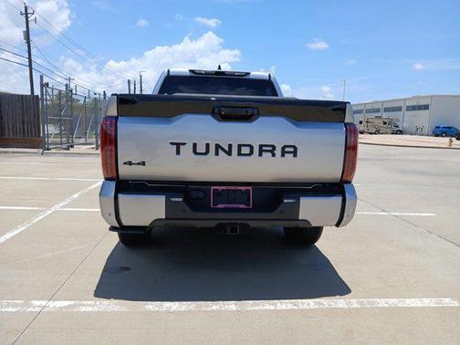 2023 Toyota Tundra Platinum