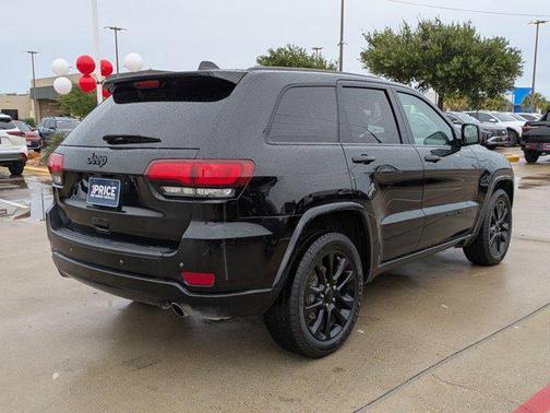 2020 Jeep Grand Cherokee Altitude