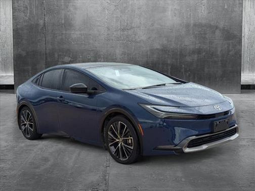 2024 Toyota Prius XLE