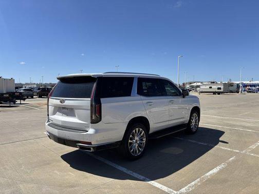 2021 Cadillac Escalade Premium Luxury