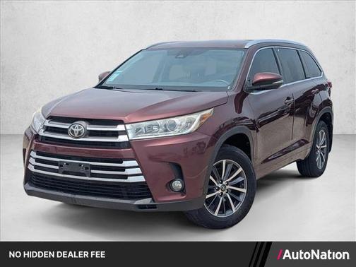 Ooh La La Rouge Mica 2017 Toyota Highlander XLE