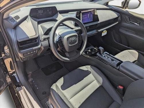 2025 Toyota Prius L