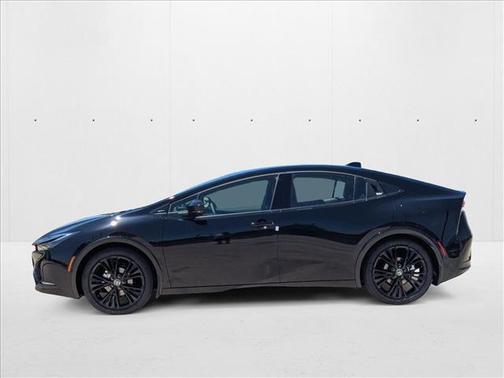 2025 Toyota Prius L