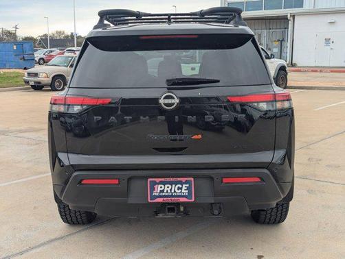2023 Nissan Pathfinder Rock Creek 4WD