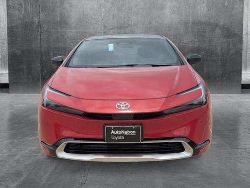 2025 Toyota Prius L