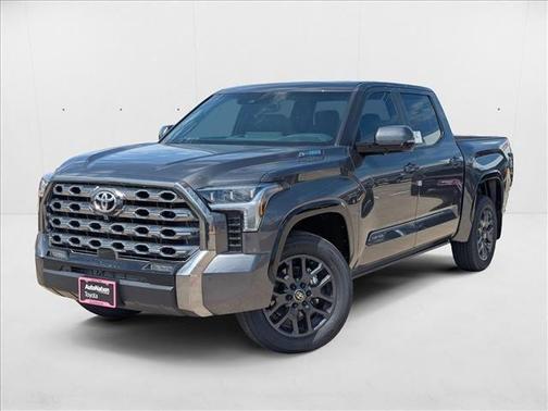 2026 Toyota Tundra Hybrid Platinum