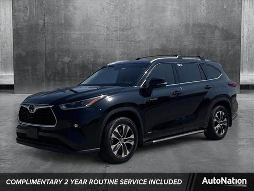 2021 Toyota Highlander Hybrid XLE