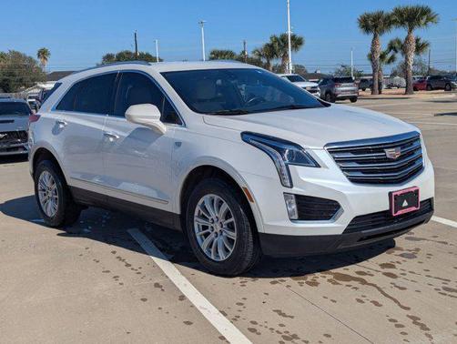 2019 Cadillac XT5 Base